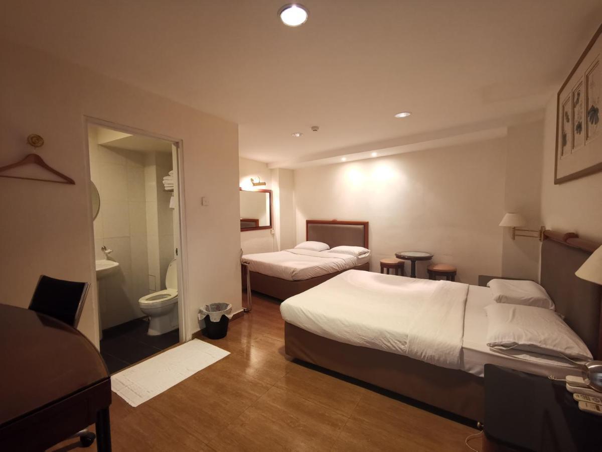 Amber Hotel Katong Singapore Exterior foto